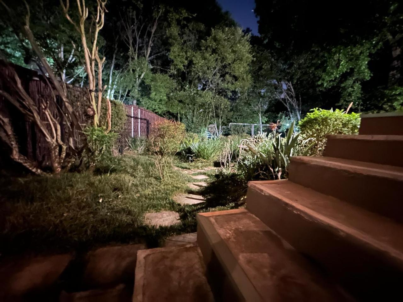 Sand River Guest House Johannesburg Bagian luar foto