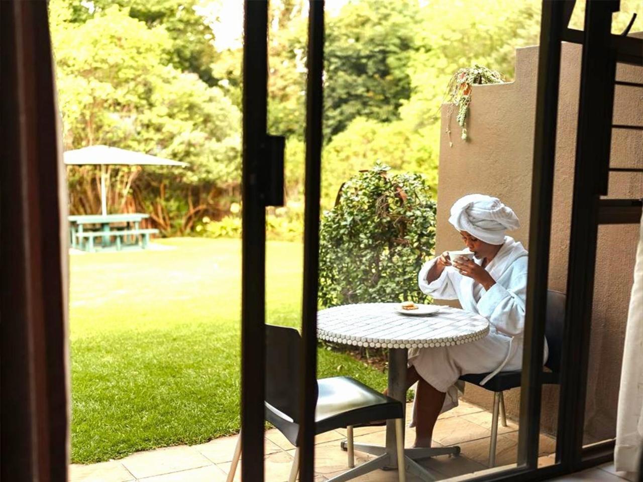 Sand River Guest House Johannesburg Bagian luar foto