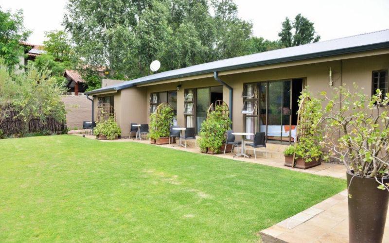 Sand River Guest House Johannesburg Bagian luar foto