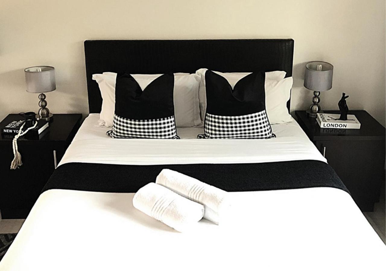 Sand River Guest House Johannesburg Bagian luar foto