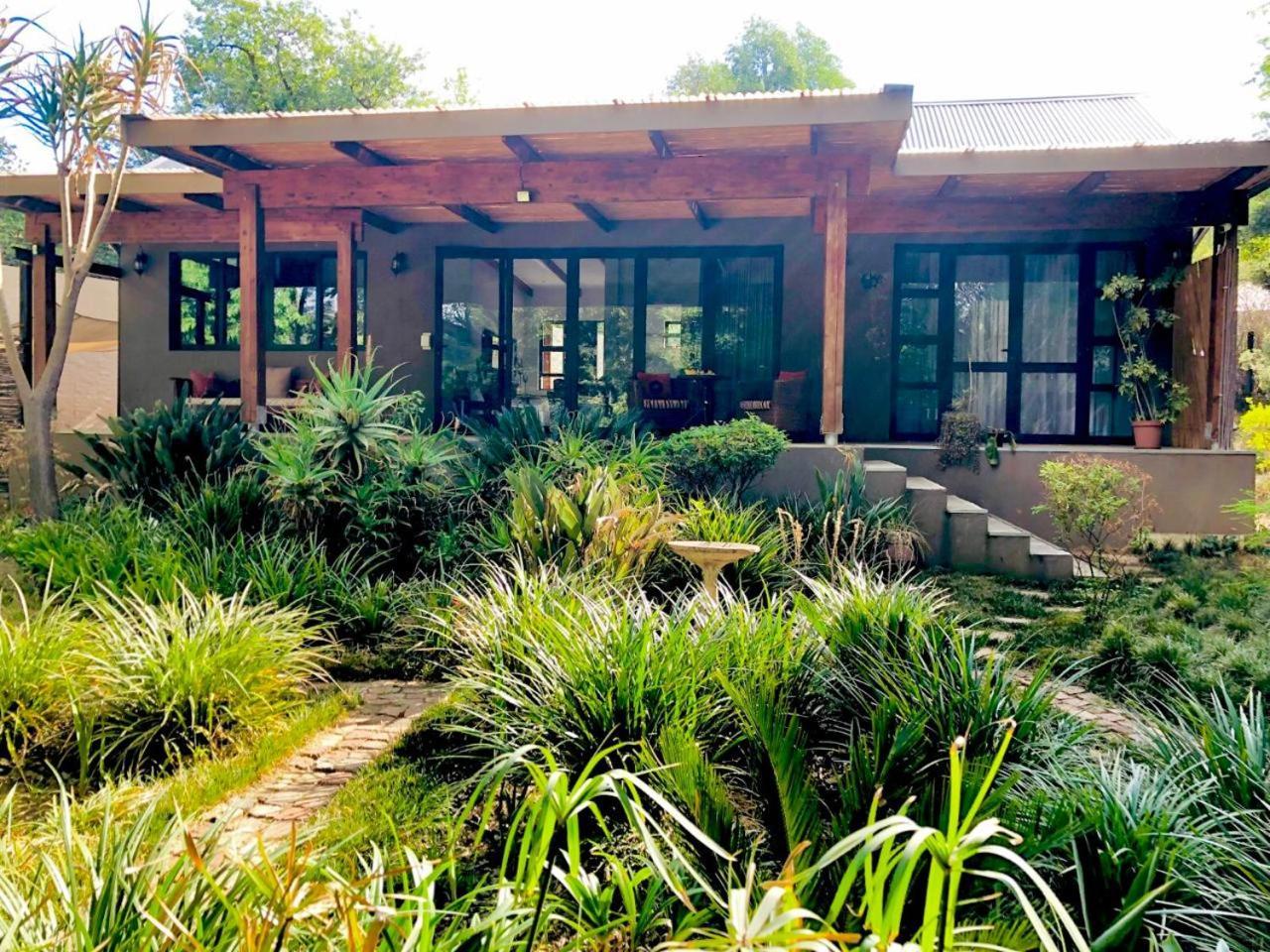 Sand River Guest House Johannesburg Bagian luar foto