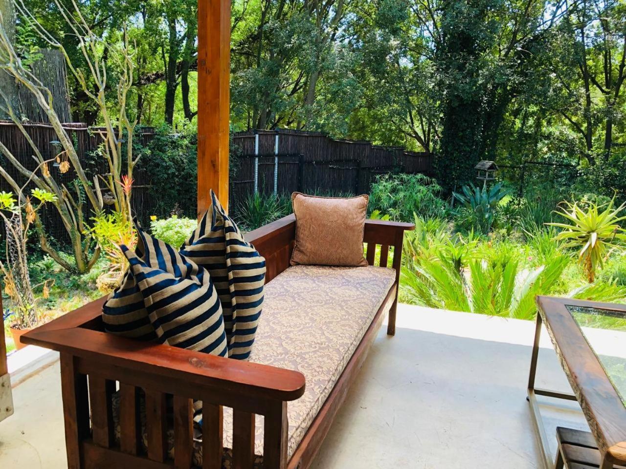 Sand River Guest House Johannesburg Bagian luar foto