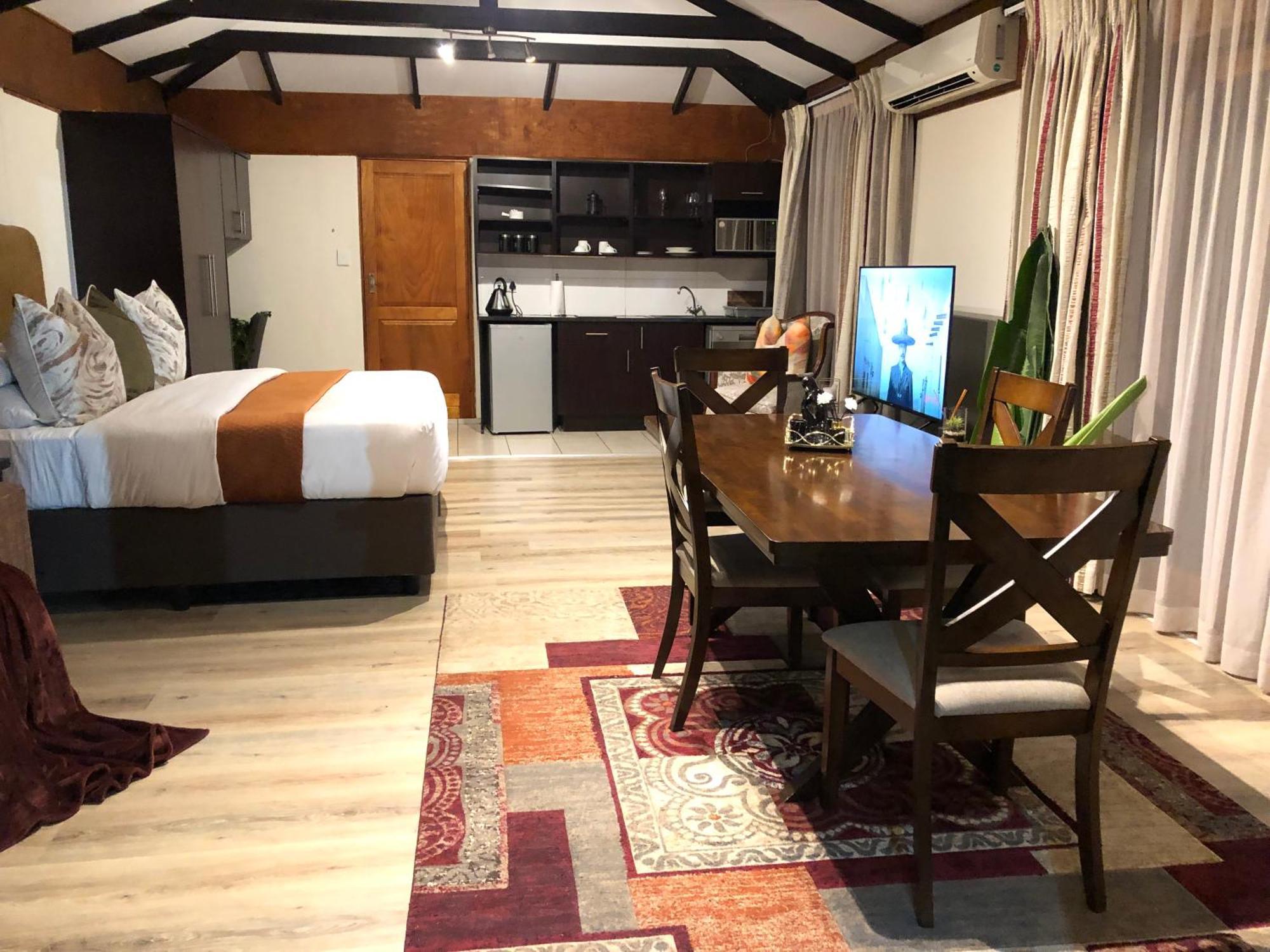 Sand River Guest House Johannesburg Bagian luar foto